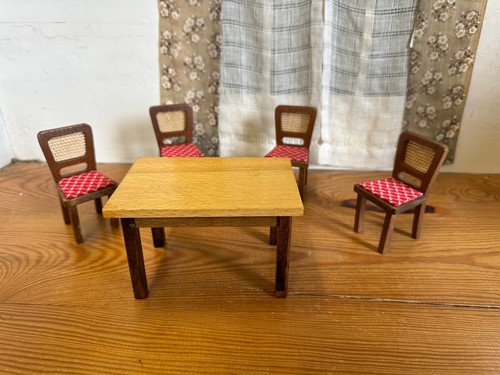 5025 3849 four chairs and - four,