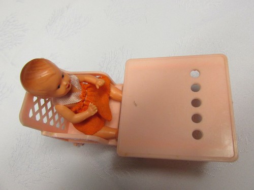 Dolls high chair play table